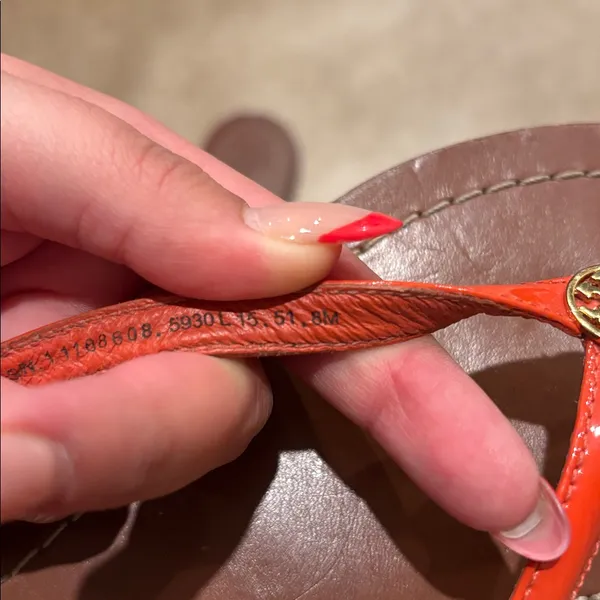 Tory Burch Terra Orange Patent Leather Thong Sandal - Image 4