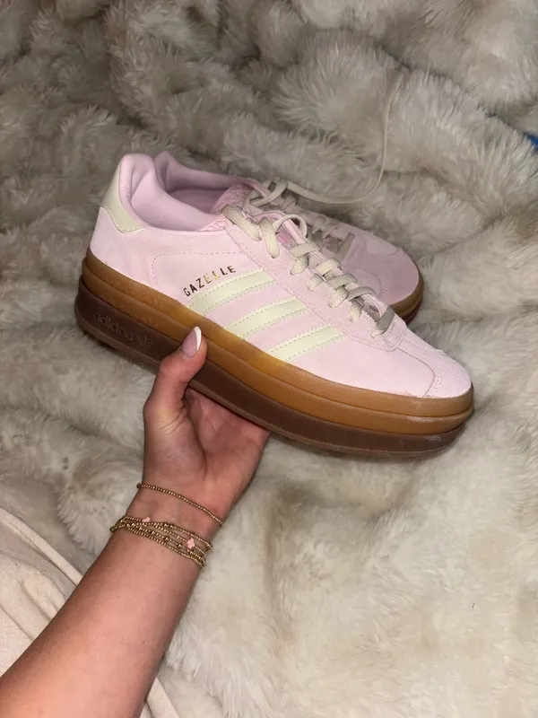 Adidas Gazelle pink trainers #sneakers #pink - Image 3