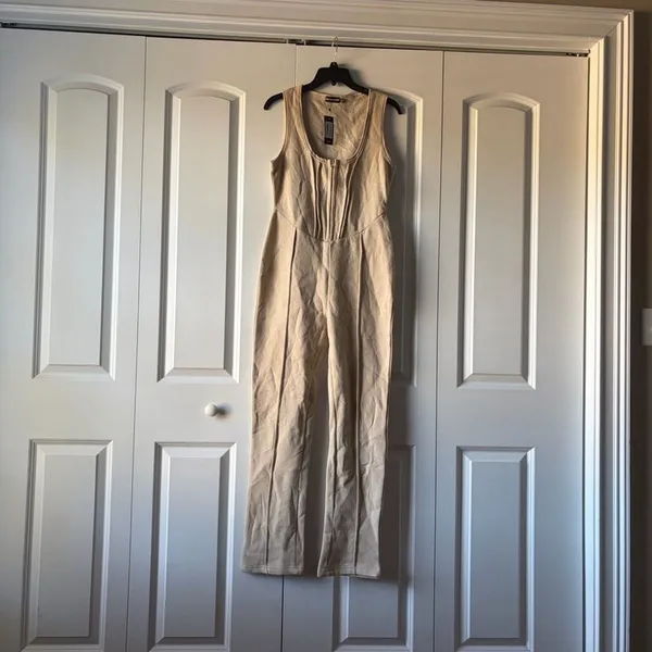 PrettyLittleThing OATMEAL SEAM DETAIL SLEEVELESS SWEAT JUMPSUIT Size 6 NWT - Image 2