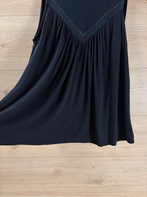 Everleigh Black Sleeveless Mock Pleated Drapey Top Size XXS - Image 3