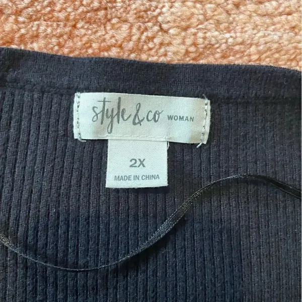 Embroidered black jersey blouse - Image 3