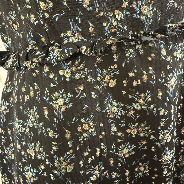 Lulus The Sandy Jacquard Sleeveless Midi Dress size medium floral print - Image 3
