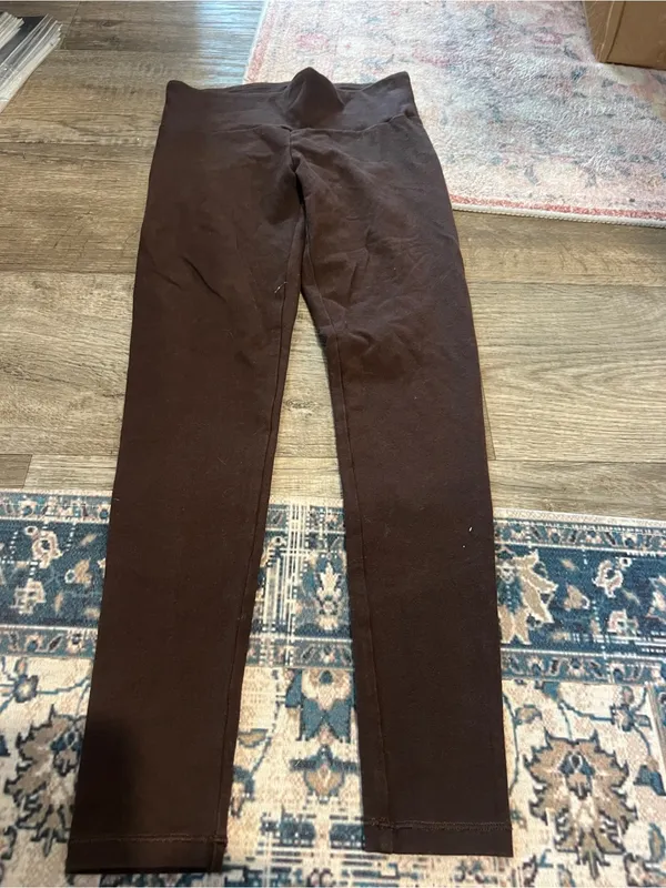 Aritzia homestretch Basic High-Waist Solid Leggings - Dark Brown - Image 3