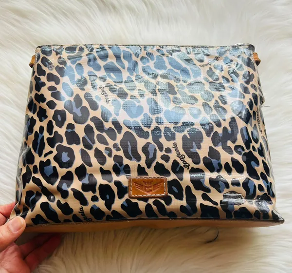 Consuela Bag and Wallet  - Image 4