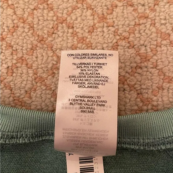 Gymshark green cropped long sleeve workout cinch back top women’s size small - Image 7