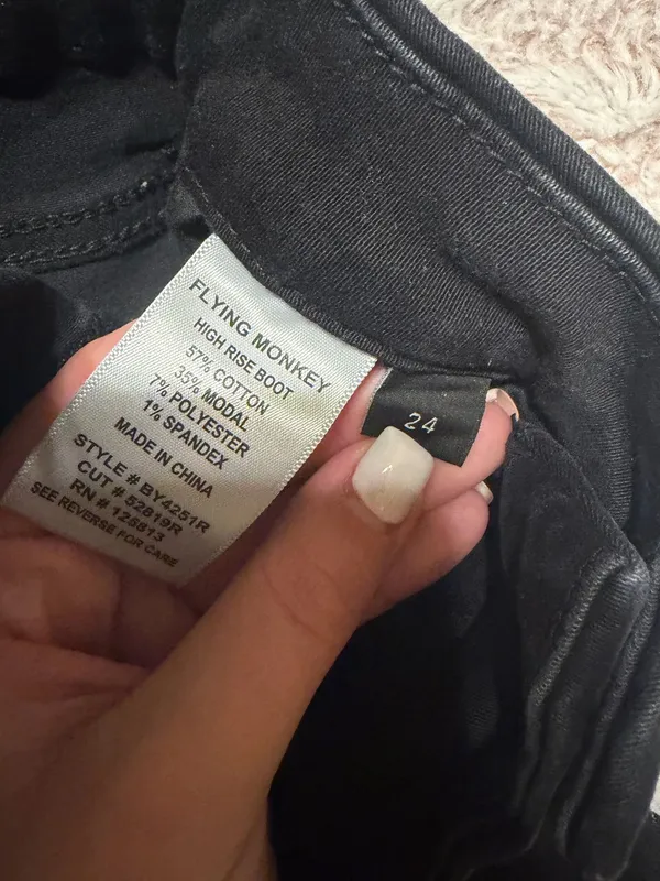 woman’s jeans Black Size 24 - Image 2