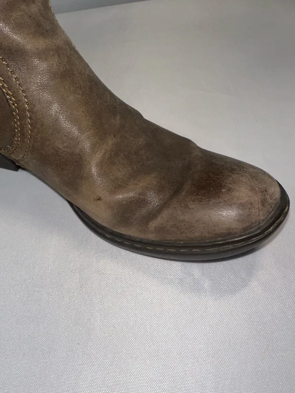 Born Women's 7 M Distressed Brown Leather Fold-Over Cuff Knee High Riding Boots - Image 10