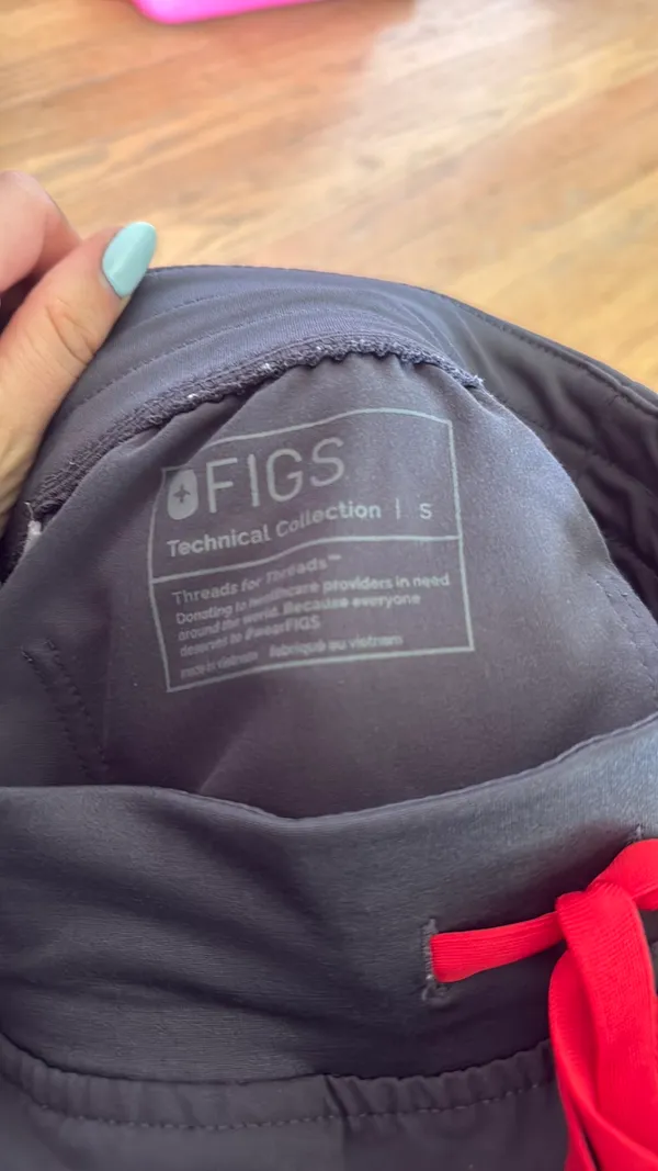 FIGS Scrub Pants Jogger - Image 3