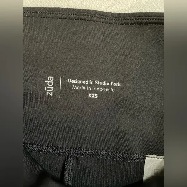 NWOT Zuda Black Bow Tie Leggings Size XXS - Image 9