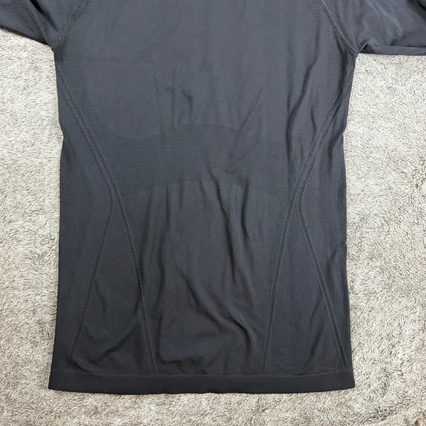 Athleta Momentum Seamless Long Sleeve Women's Small - Image 5