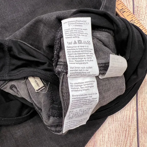 Madewell Maternity Skinny Jeans Black Distressed Raw Hem Over Belly Size 31 - Image 11