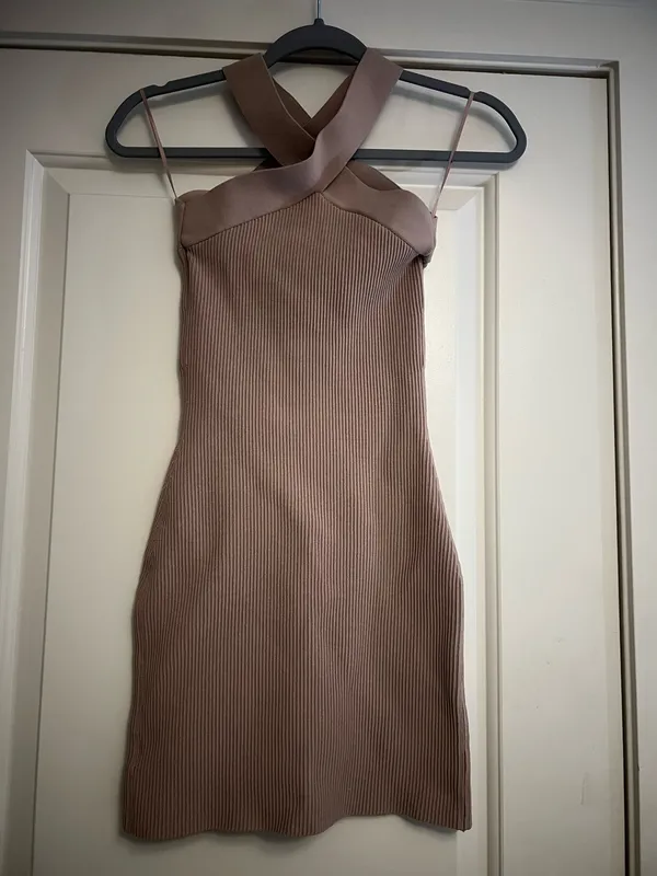 Aritzia Babaton Sculpt Knit Dress - Image 2