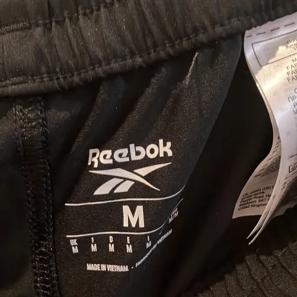 FINAL MARKDOWN Reebok slacks medium nwt - Image 4