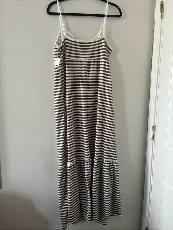 NWT SO Brown White Striped Maxi Dress Large Beach Coastal Resort Vacation - Image 6