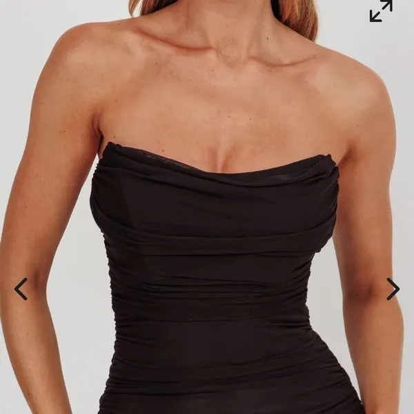 NWT Chic Strapless Black Dress - Image 5
