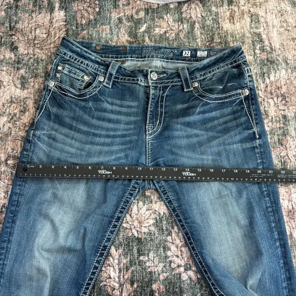 Vintage Miss Me Denim Capri Jeans 32 Angel Wing Embroidered Pockets Y2K Mcbling - Image 14