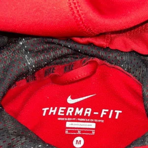 ✅ Nike Crimson Hoodie with Ebony Swoosh excellent condition women size M - Image 11