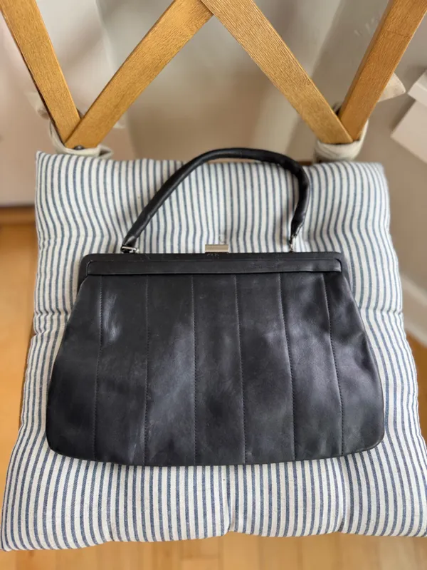 Vintage 60s 70s Black Leather Shoulder Bag Purse - Image 8