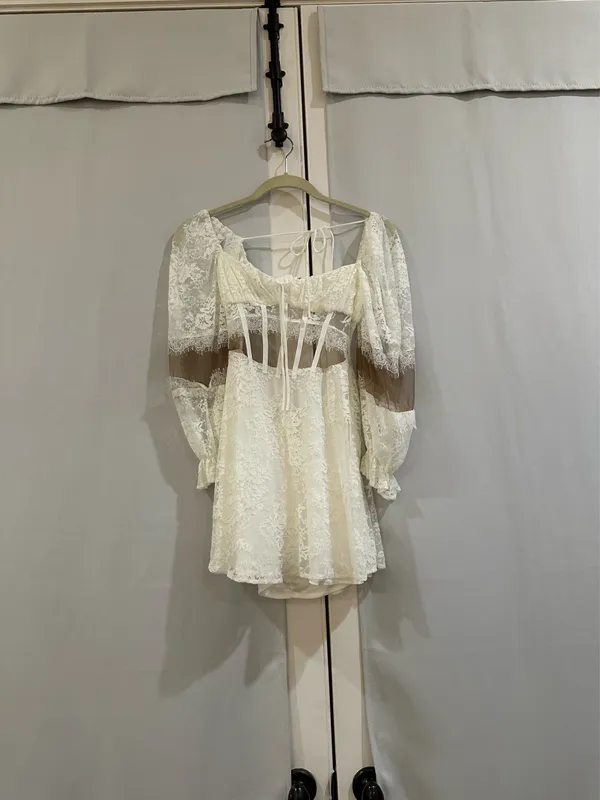 White dress Size XS - Image 4