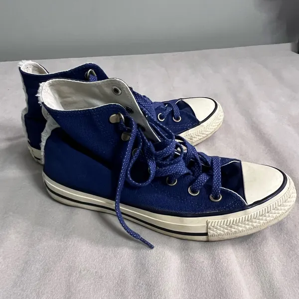 ⭐ Converse Chuck Taylor All Star High Top Blue Sherpa Lined Women’s 8 - Image 3