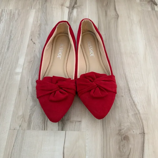 Red musshoe flats  - Image 3