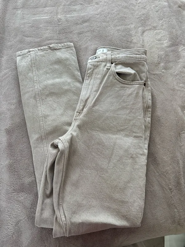 Abercrombie Jeans - Image 4