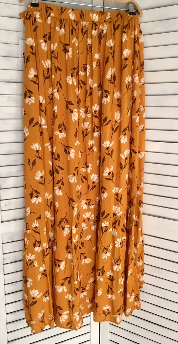 Gold Floral Maxi Skirt, Large - Image 3