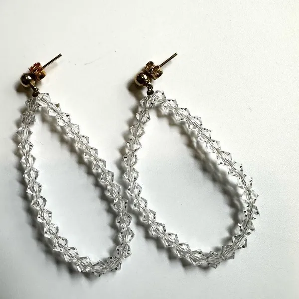 Clear crystal drop earrings - Image 3