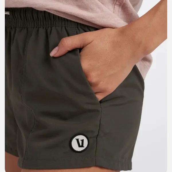 Vuori Sunwashed Short Oregano Size Large Elastic Waist Performance Loungewear - Image 4