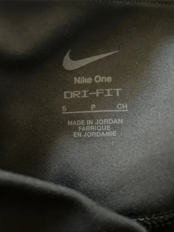 Nike One Training 5 Inch Shorts In Black Size Small - Image 9