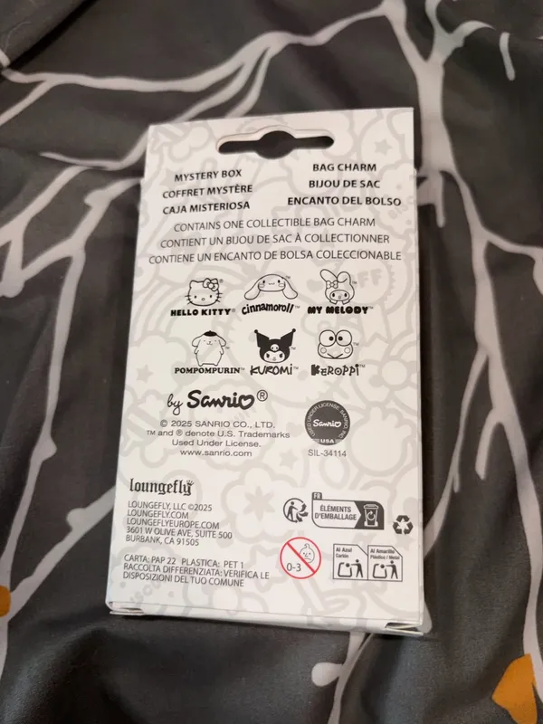 Loungefly Hello Kitty Mystery Box Bag Charm NWT - Image 3