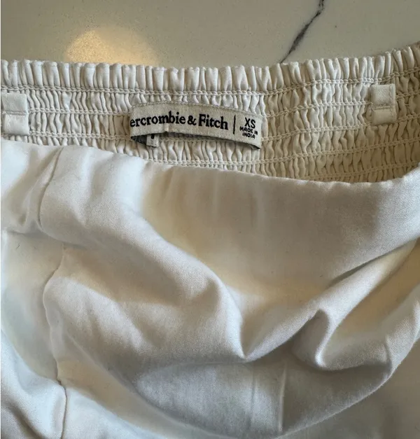 Abercrombie Bubble Hem Tube Top - Image 3
