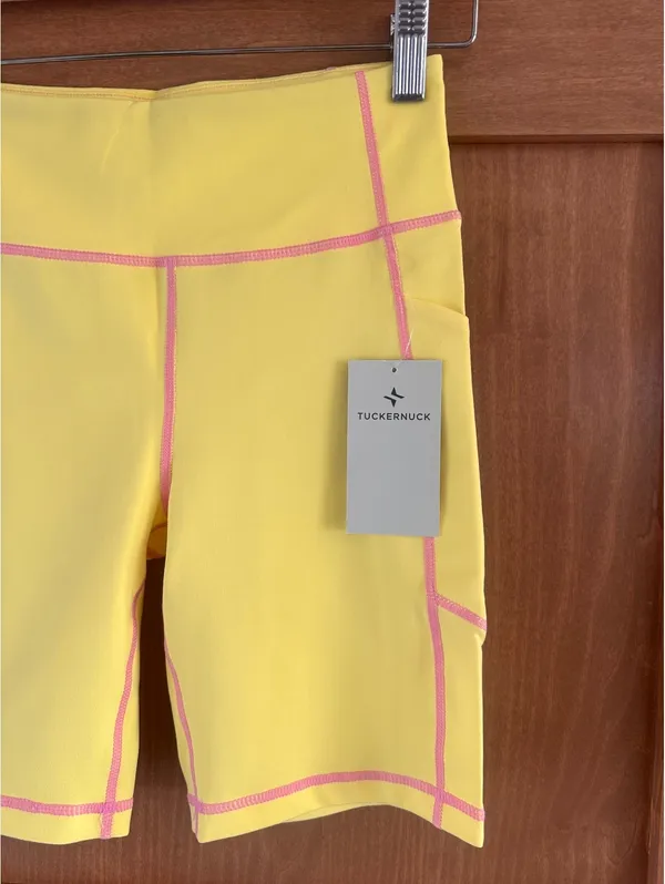 NWT Tuckernuck Sundaze Compression Biker Shorts Yellow & Pink 7” Women’s size XS - Image 4