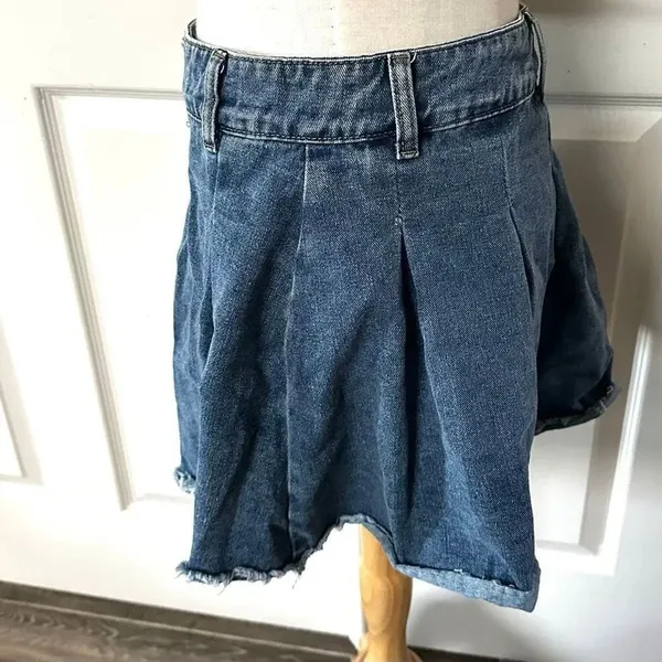 Cider Denim Pleated Mini Skirt • High Waist • Raw Hem - Image 4