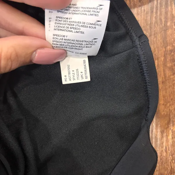 Speedo Empire Splice Swimsuit One Piece Women's Size M Black Beach Pool EUC - Image 4