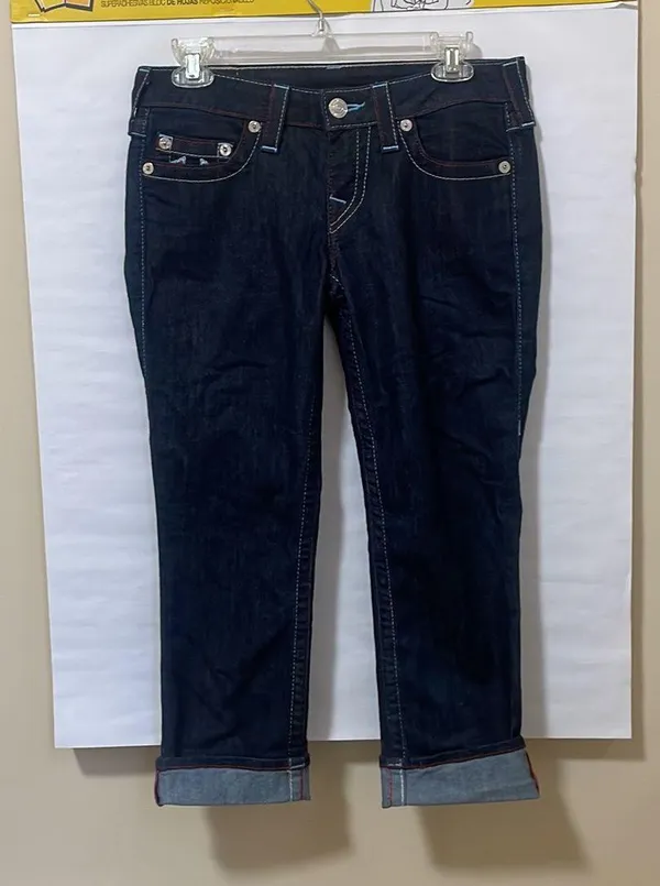 WLHJ58FE2 Americana Chain Dark Rinse Rolled Capri Jeans $209 EUC 28 - Image 3