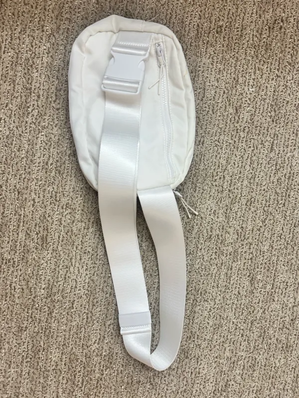 Fabletics Belt Bag - Image 2