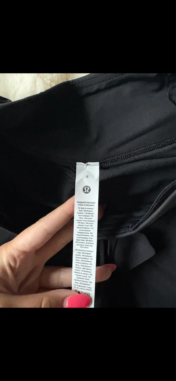 Lululemon Speed-Up Shorts in Black - Image 6