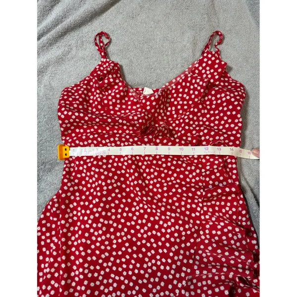H&M Size Medium Red White Floral Wrap Mini Dress Lightweight Adjustable‎ Spring - Image 4