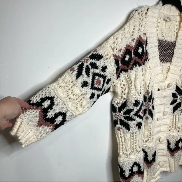 143‎ story chunky sweater size large - Image 4
