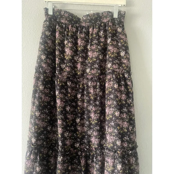 Madewell Crinkle Georgette Tiered Maxi Skirt in Blurred Blooms - Image 6