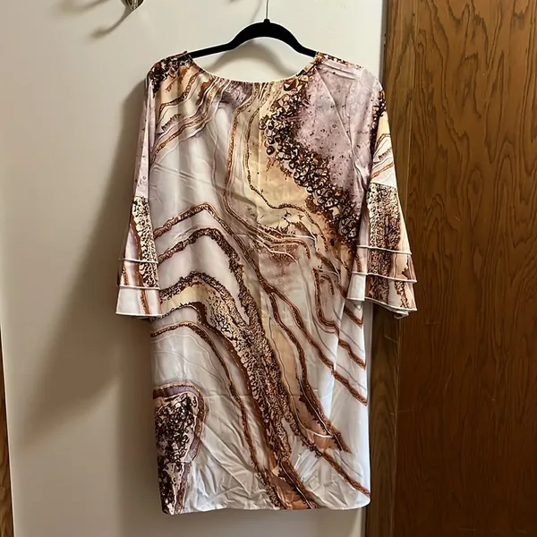 White & Gold Marble print dress NWOT - Image 4