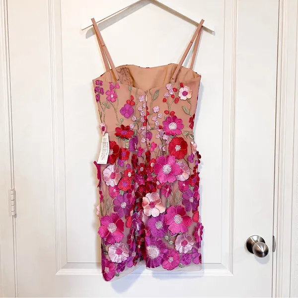 HELSI 3D Floral Embroidered Mini Dress NWT Size XS - Image 5