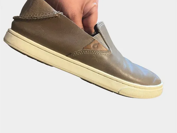 OluKai Pehuea Leather Espresso Brown Slip-On Sneakers Women’s Size 6 - Image 5