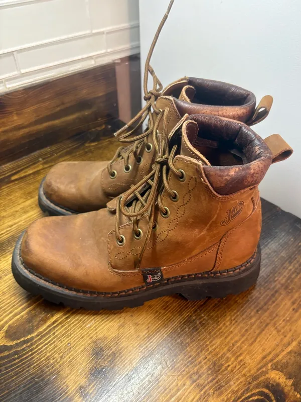 Justin Boots Brown Work Boots Women Size 7.5 - Image 2