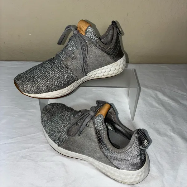 Size:8 New Balance Gray and Tan Women's Sneakers - Image 3