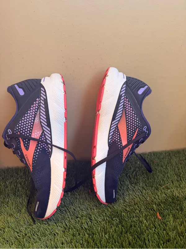 Brooks Women’s Adrenaline GTS Running Shoes - Navy with Pink Accents - Image 2