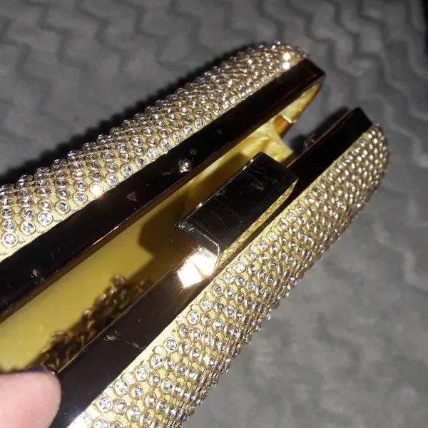 👛 Elegant Gold Glitter Clutch for Evenings Special Events Occasions Purse Bag - Image 2