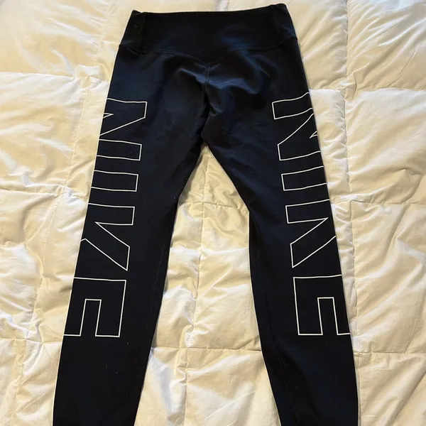 Nike leggings - Image 4