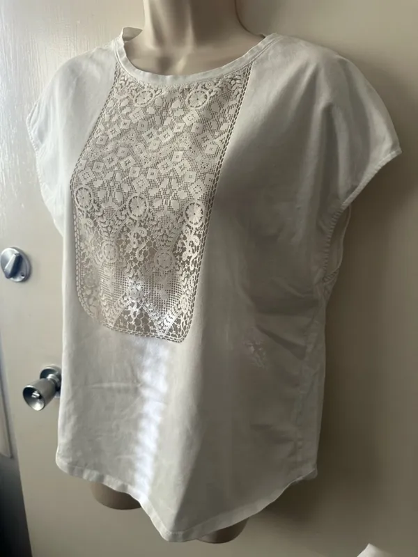 Zara White Lace-Front Short Sleeve Tee - Image 4